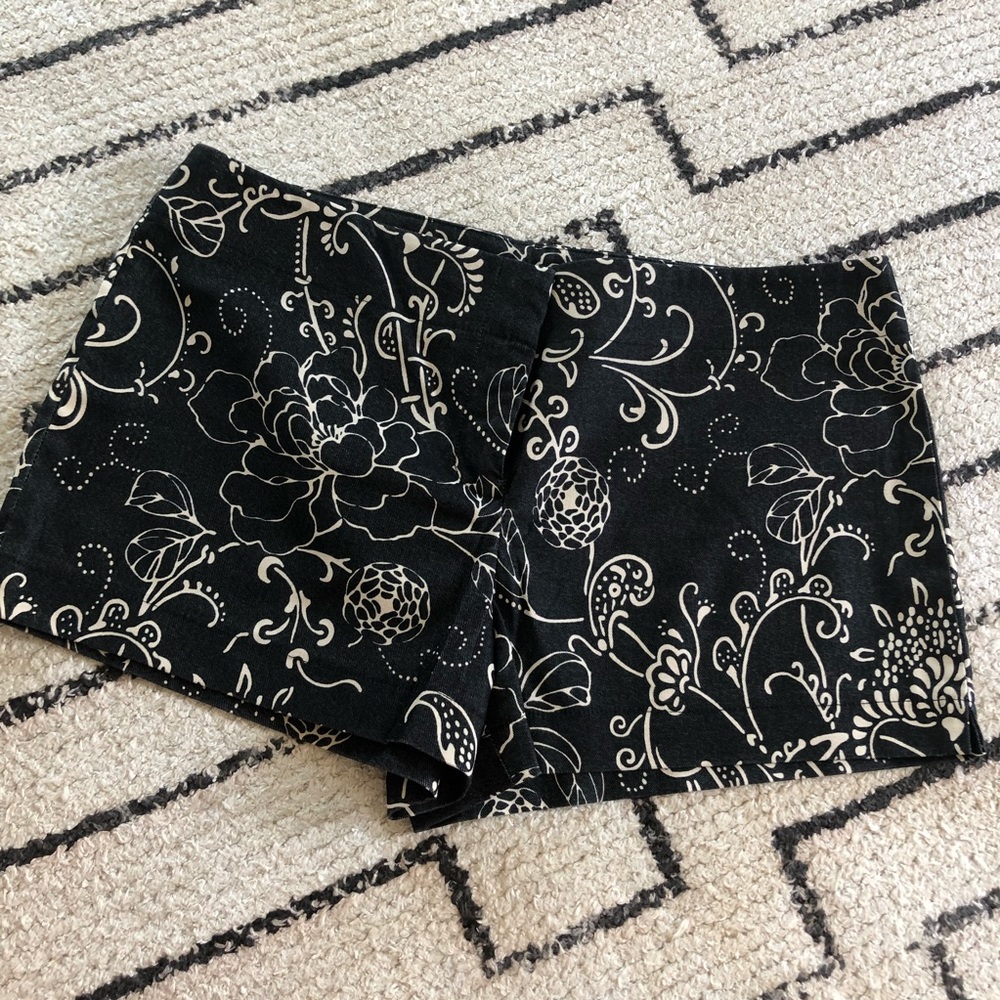 Express shorts
